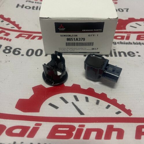 Cảm biến khoảng cách sau Triton