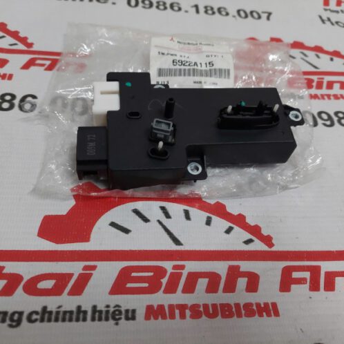 Mô tơ chỉnh ghế Mitsubishi Triton
